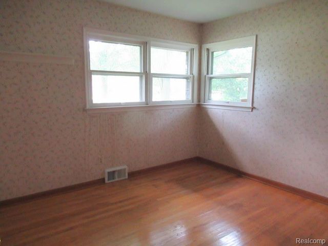 50300 North Avenue, Macomb, MI 48042
