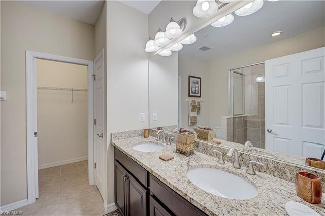 8540 Violeta ST 202, Estero, FL 34135