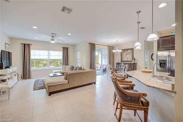8540 Violeta ST 202, Estero, FL 34135