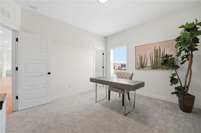 1512 SE Bailey Farms Parkway, Lee's Summit, MO 64081