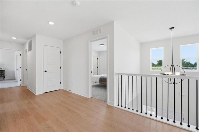 1512 SE Bailey Farms Parkway, Lee's Summit, MO 64081