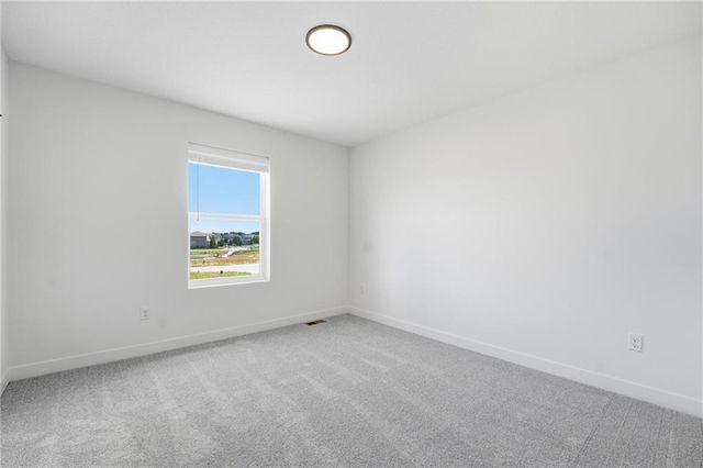 1512 SE Bailey Farms Parkway, Lee's Summit, MO 64081