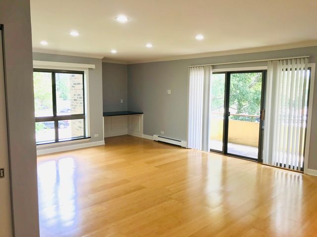 1931 Prairie Square 234, Schaumburg, IL 60173