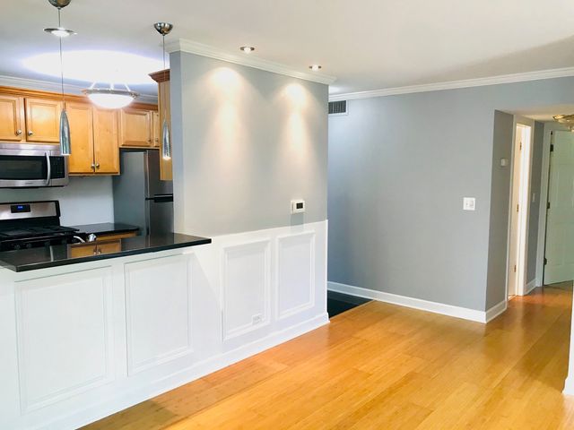 1931 Prairie Square 234, Schaumburg, IL 60173