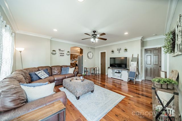 448 17th Street, Cramerton, NC 28032