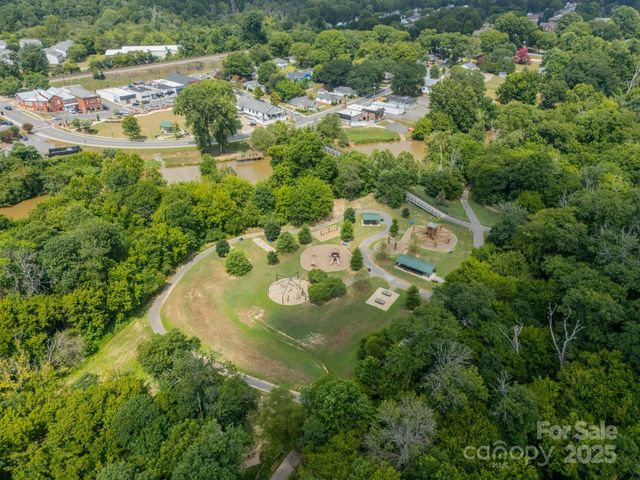 448 17th Street, Cramerton, NC 28032
