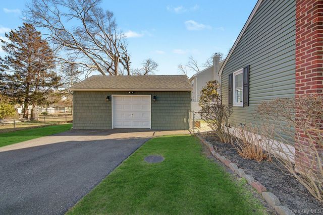 72 Harris Street, Patchogue, NY 11772