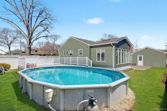 72 Harris Street, Patchogue, NY 11772