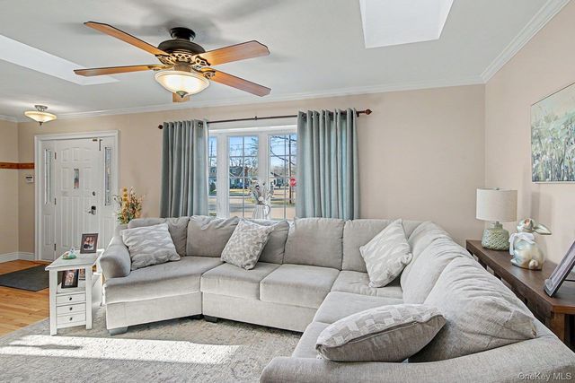 72 Harris Street, Patchogue, NY 11772