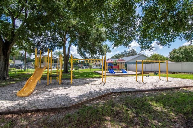 1914 BRANDON BROOK ROAD, Valrico, FL 33594