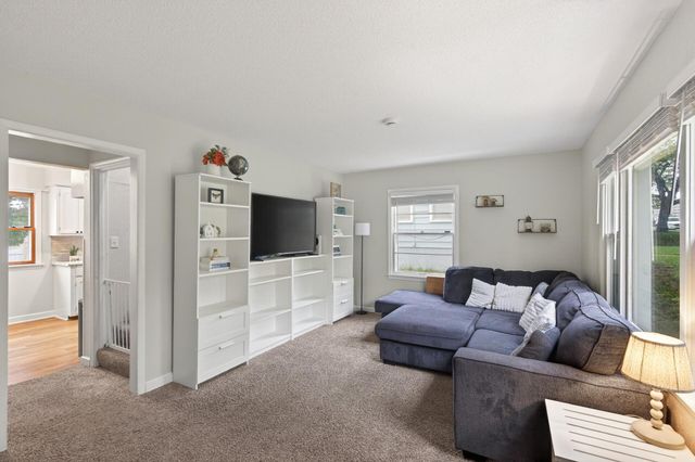 6929 Xerxes Avenue S, Richfield, MN 55423