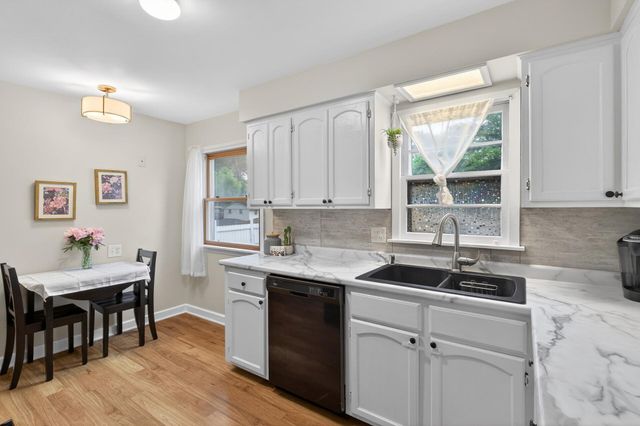 6929 Xerxes Avenue S, Richfield, MN 55423