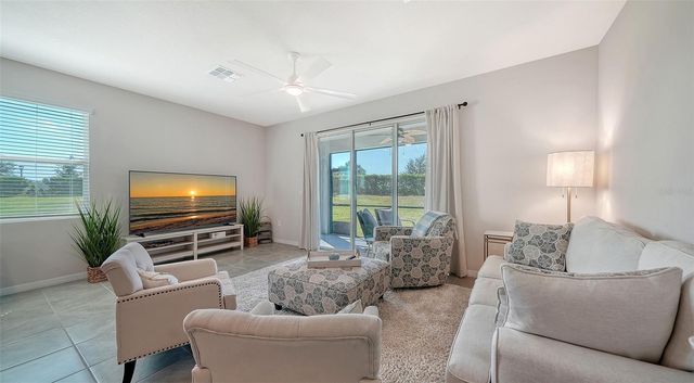 17624 CRESCENT MOON LOOP, Bradenton, FL 34211