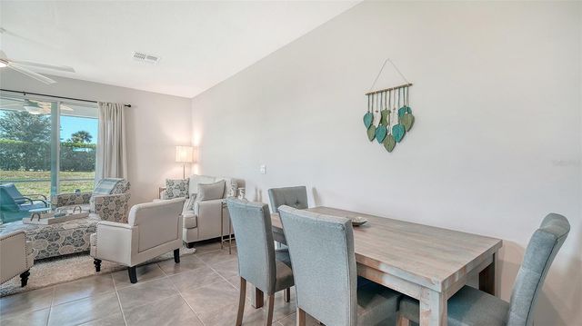 17624 CRESCENT MOON LOOP, Bradenton, FL 34211