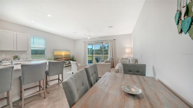 17624 CRESCENT MOON LOOP, Bradenton, FL 34211