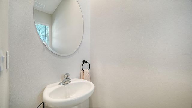 17624 CRESCENT MOON LOOP, Bradenton, FL 34211