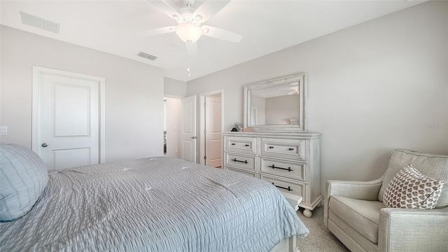 17624 CRESCENT MOON LOOP, Bradenton, FL 34211