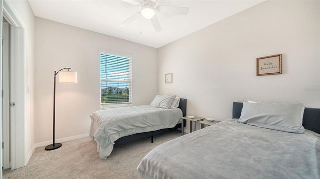 17624 CRESCENT MOON LOOP, Bradenton, FL 34211