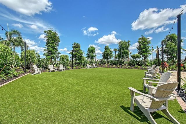 17624 CRESCENT MOON LOOP, Bradenton, FL 34211