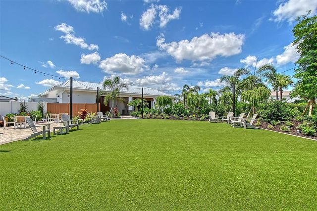 17624 CRESCENT MOON LOOP, Bradenton, FL 34211