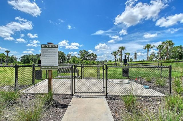 17624 CRESCENT MOON LOOP, Bradenton, FL 34211