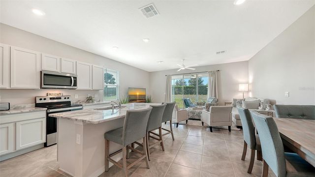 17624 CRESCENT MOON LOOP, Bradenton, FL 34211