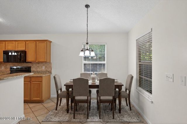 8098 KESWICK Court, Jacksonville, FL 32244