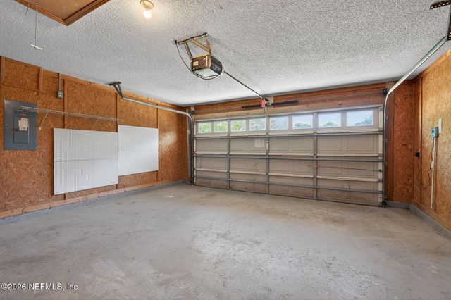 8098 KESWICK Court, Jacksonville, FL 32244