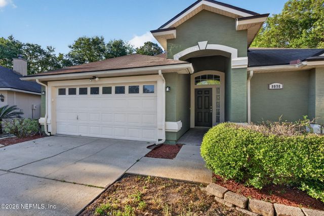8098 KESWICK Court, Jacksonville, FL 32244