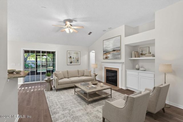 8098 KESWICK Court, Jacksonville, FL 32244