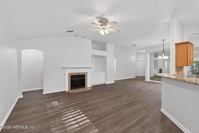 8098 KESWICK Court, Jacksonville, FL 32244