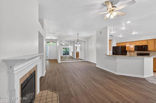 8098 KESWICK Court, Jacksonville, FL 32244