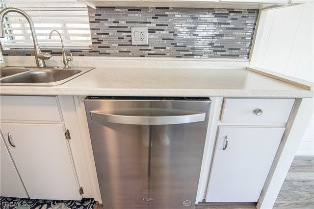 150 Overland TRL, North Fort Myers, FL 33917