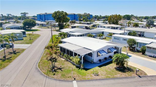 150 Overland TRL, North Fort Myers, FL 33917