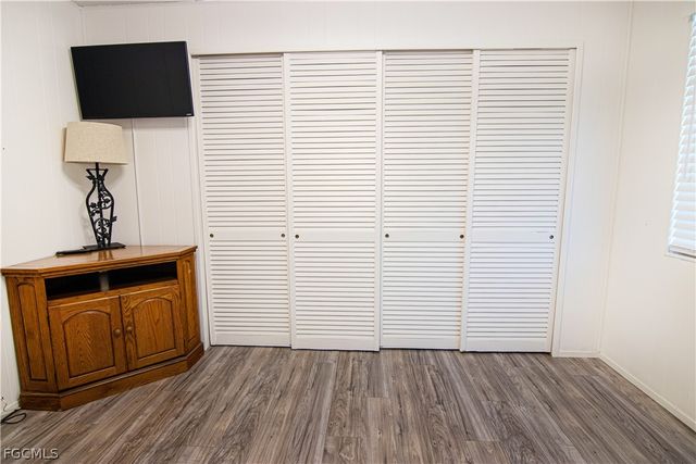 150 Overland TRL, North Fort Myers, FL 33917