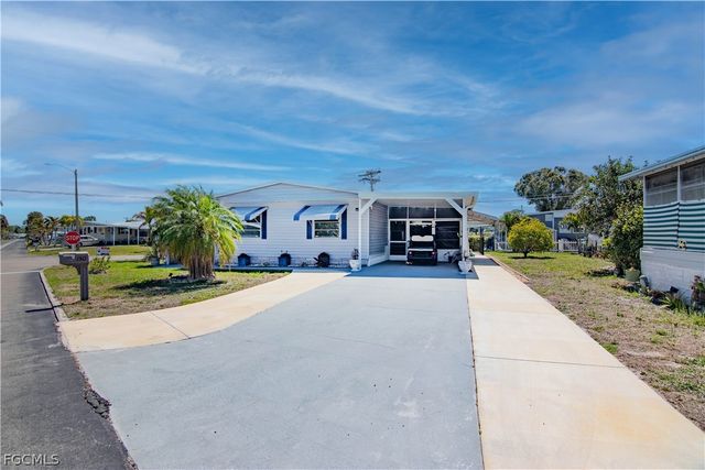 150 Overland TRL, North Fort Myers, FL 33917