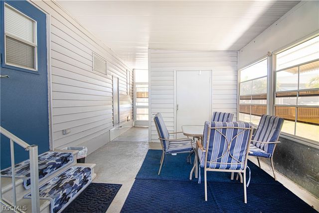 150 Overland TRL, North Fort Myers, FL 33917