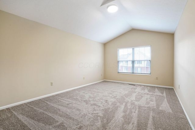 5004 Stratford Pine Lane, Dublin, OH 43016