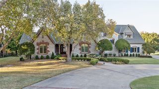 5263 Oak Leaf Drive, Tulsa, OK 74131