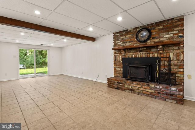 14117 BEVERLY DR, Hughesville, MD 20637
