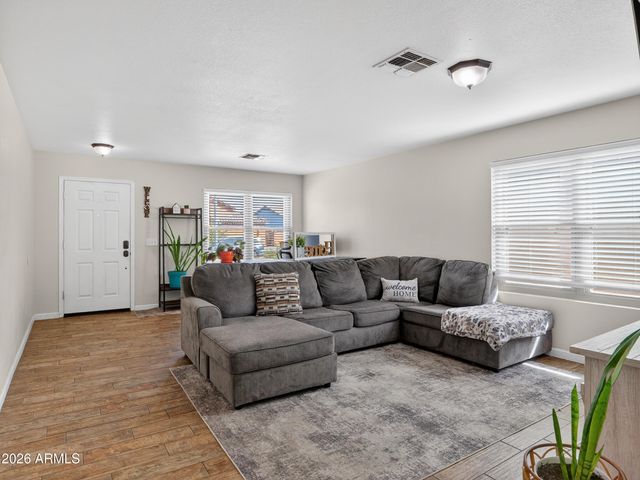 15631 W PORT AU PRINCE Lane, Surprise, AZ 85379