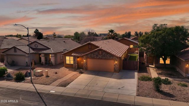 15631 W PORT AU PRINCE Lane, Surprise, AZ 85379