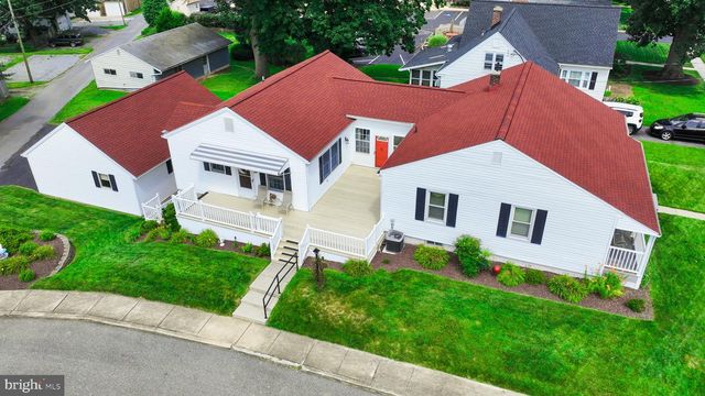 624 S HANOVER ST, Elizabethtown, PA 17022