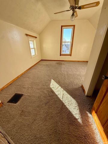 703 E Bond Avenue, Marion, IN 46953