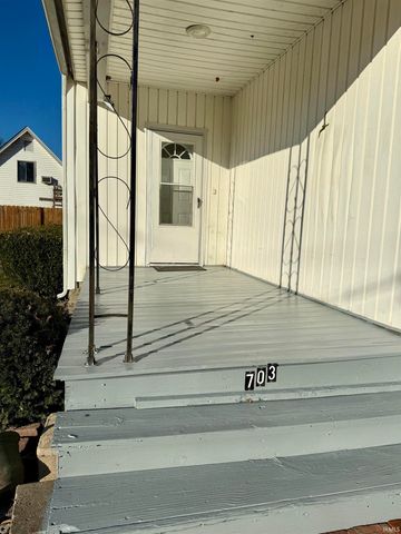 703 E Bond Avenue, Marion, IN 46953