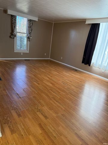 703 E Bond Avenue, Marion, IN 46953