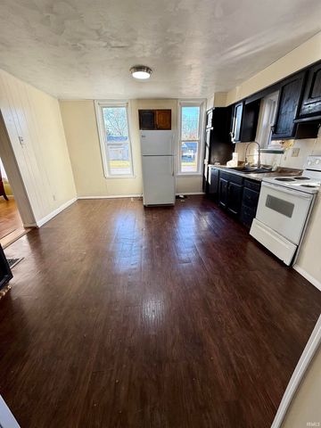 703 E Bond Avenue, Marion, IN 46953