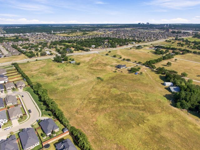 000 S Walnut Grove Road, Midlothian, TX 76065