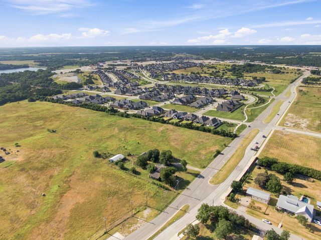 000 S Walnut Grove Road, Midlothian, TX 76065