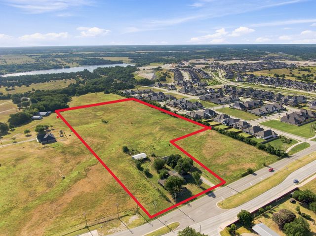 000 S Walnut Grove Road, Midlothian, TX 76065